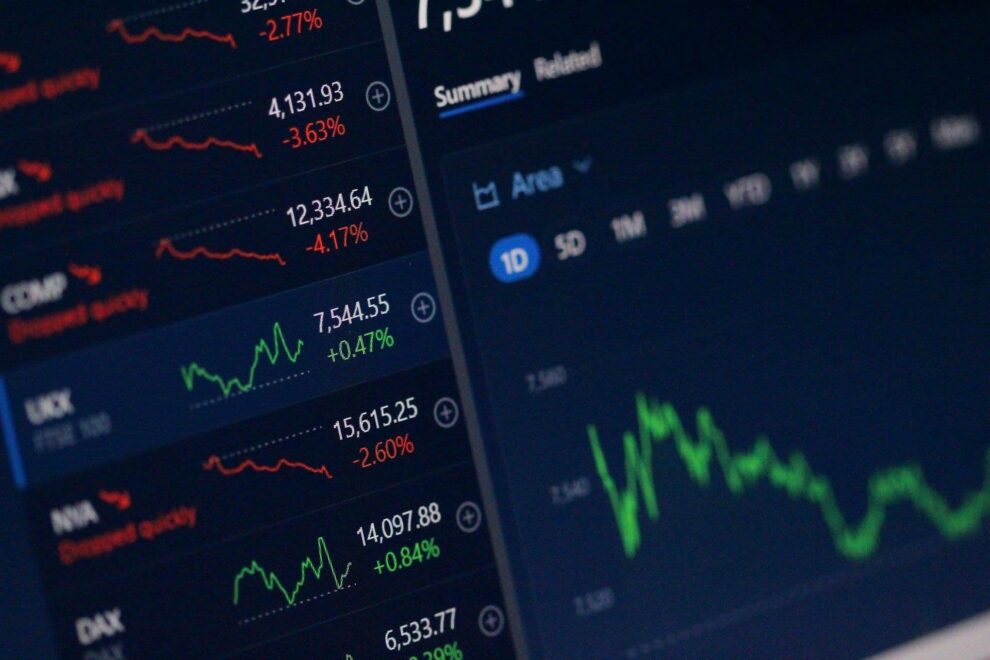 食品会社DDC、21ビットコインを購入するも株価下落──半年で500BTC、3年で5000BTC目指す