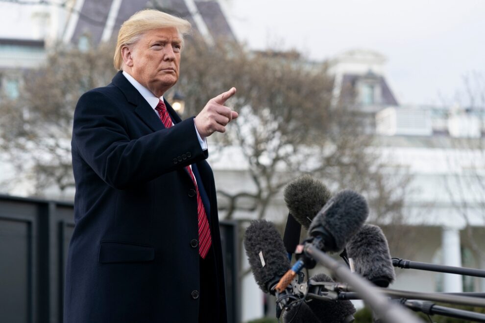 トランプ大統領が貿易戦争再開で明るいムードが崩れる──ビットコインは10万9000ドルを下回る