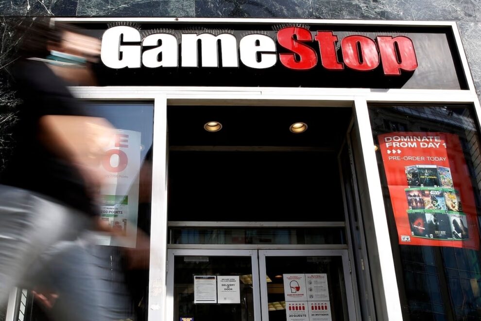 ゲームストップ、ビットコイン購入の可能性に向けて17億5000万ドルを調達