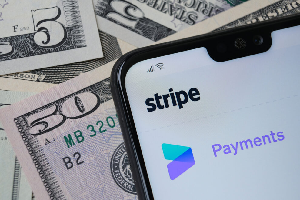 決済大手ストライプ、ステーブルコインに関して銀行との提携を検討:コリソン社長
