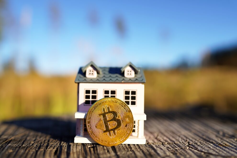 ビットコイン、10万7000ドルを突破──米連邦住宅金融局長が住宅ローン申請における暗号資産の評価を指示