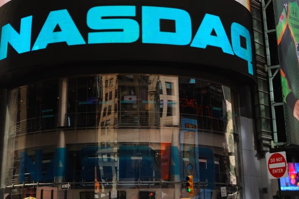 ETHZilla、イーサリアム保有高を4億8900万ドルに拡大──最大2億5000万ドルの自社株買いを承認