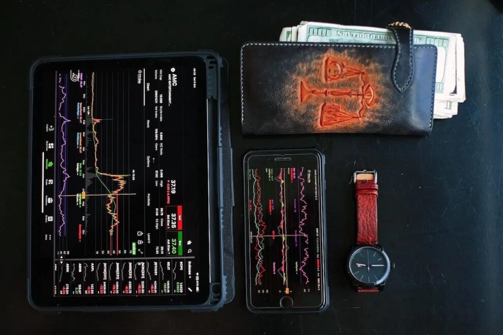 ビットコインETF、史上2番目に低調な月となるのを回避するには、約1470億円の資金流入が必要