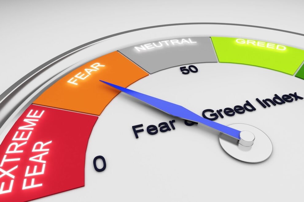 ビットコイン小幅高、イーサリアムは4000ドル台まで反発──市場心理は「恐怖」の領域へ