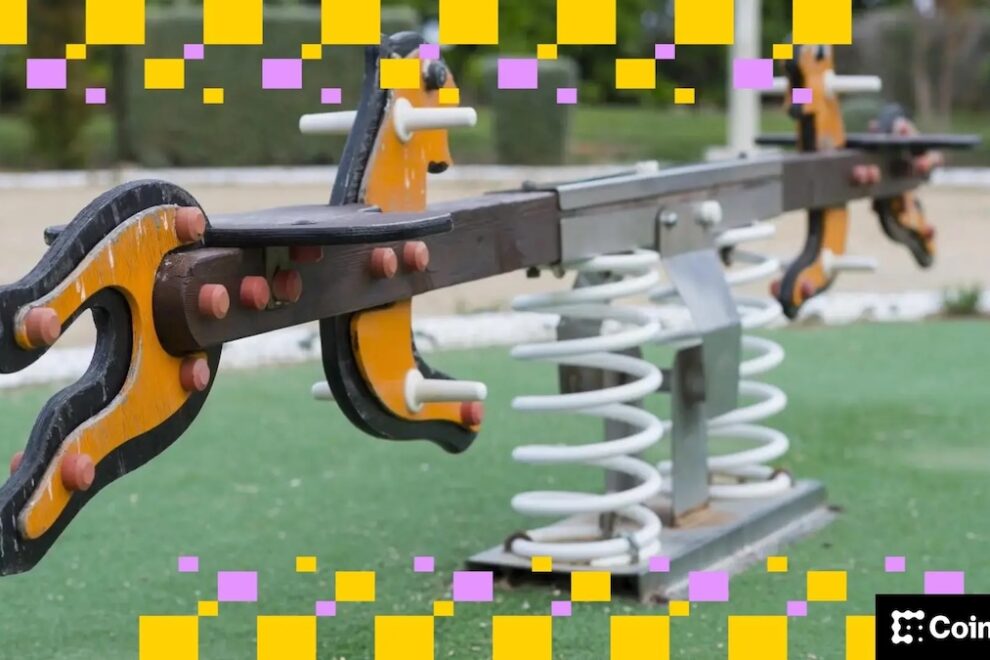 ビットコイン、11万1000ドルに上昇──暗号資産の乱高下続く