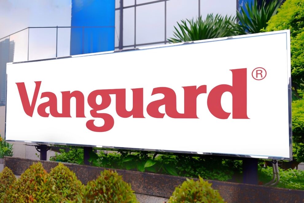 バンガード、暗号資産ETF提供開始で大きく方針転換へ：ブルームバーグ